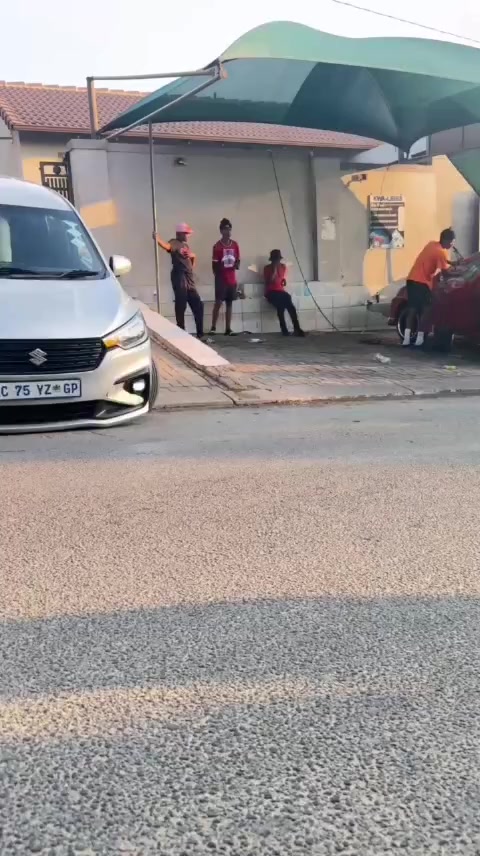 @cosmo_finest_cabs1