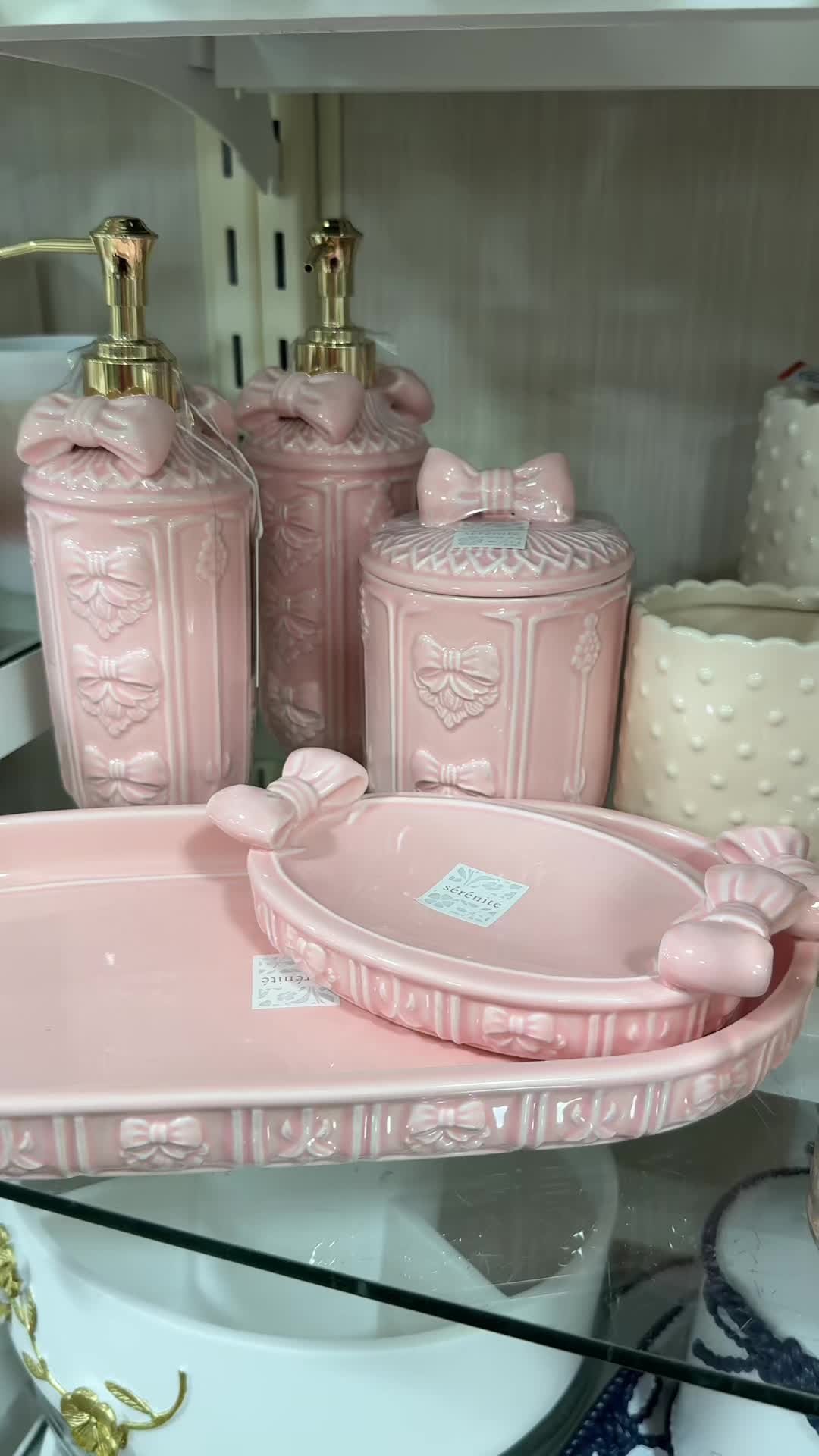 @Curated by Mindy ๐ฆข๐โจ