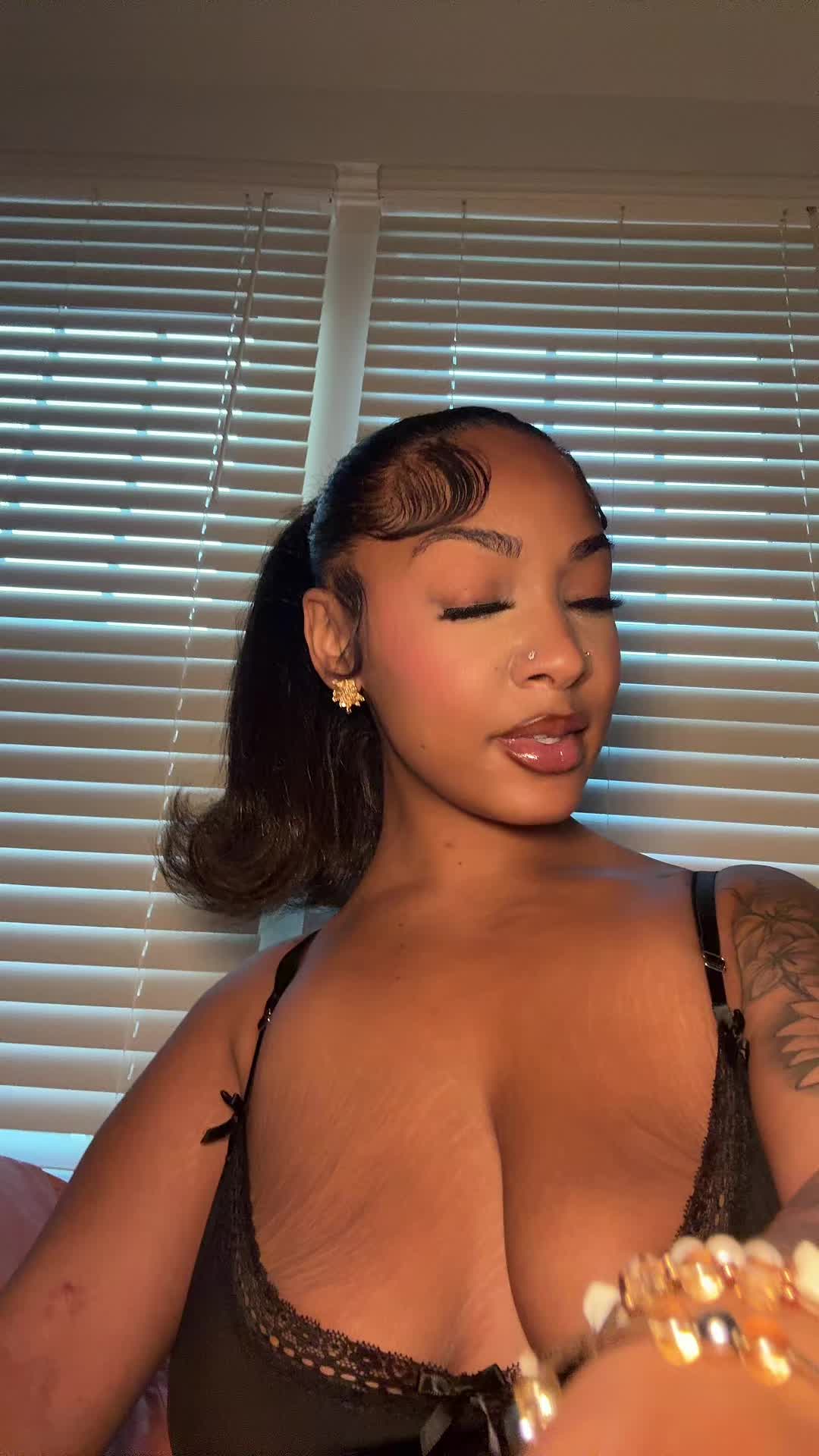 @ii.shaay
