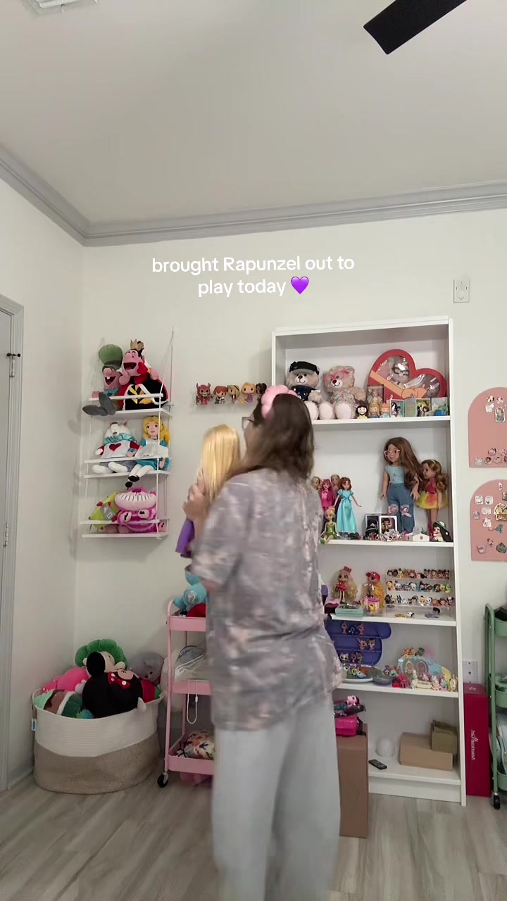 @ellie jane ๐ง๐ปโ๏ธ