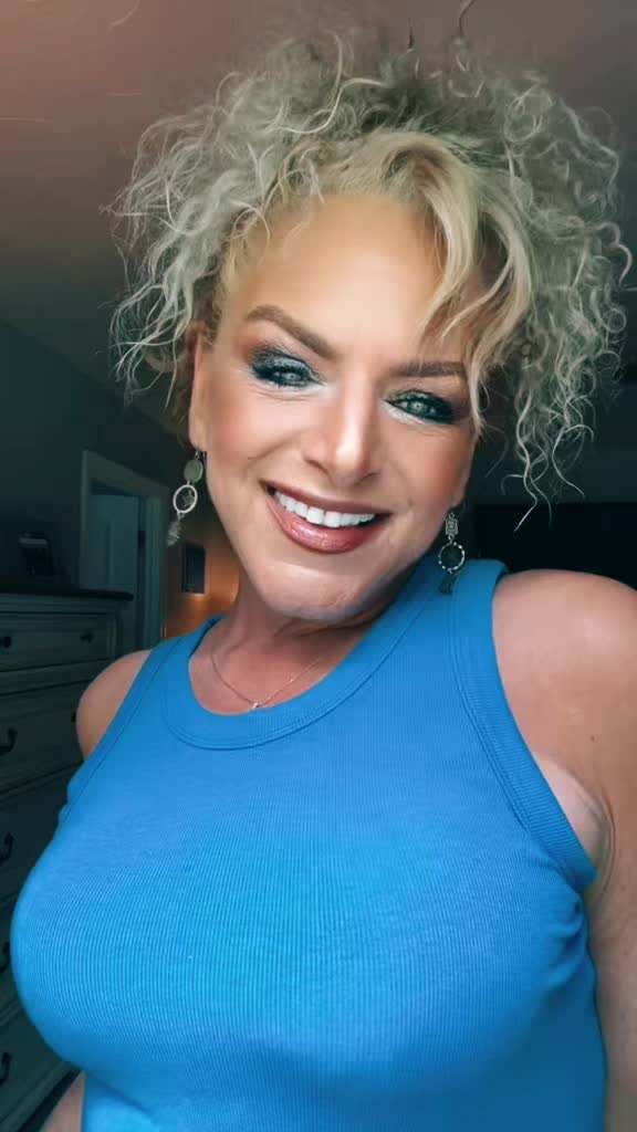 @cinderelly03