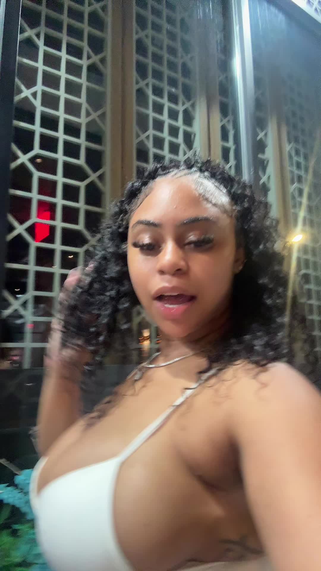 @Kaylalebomb ✨