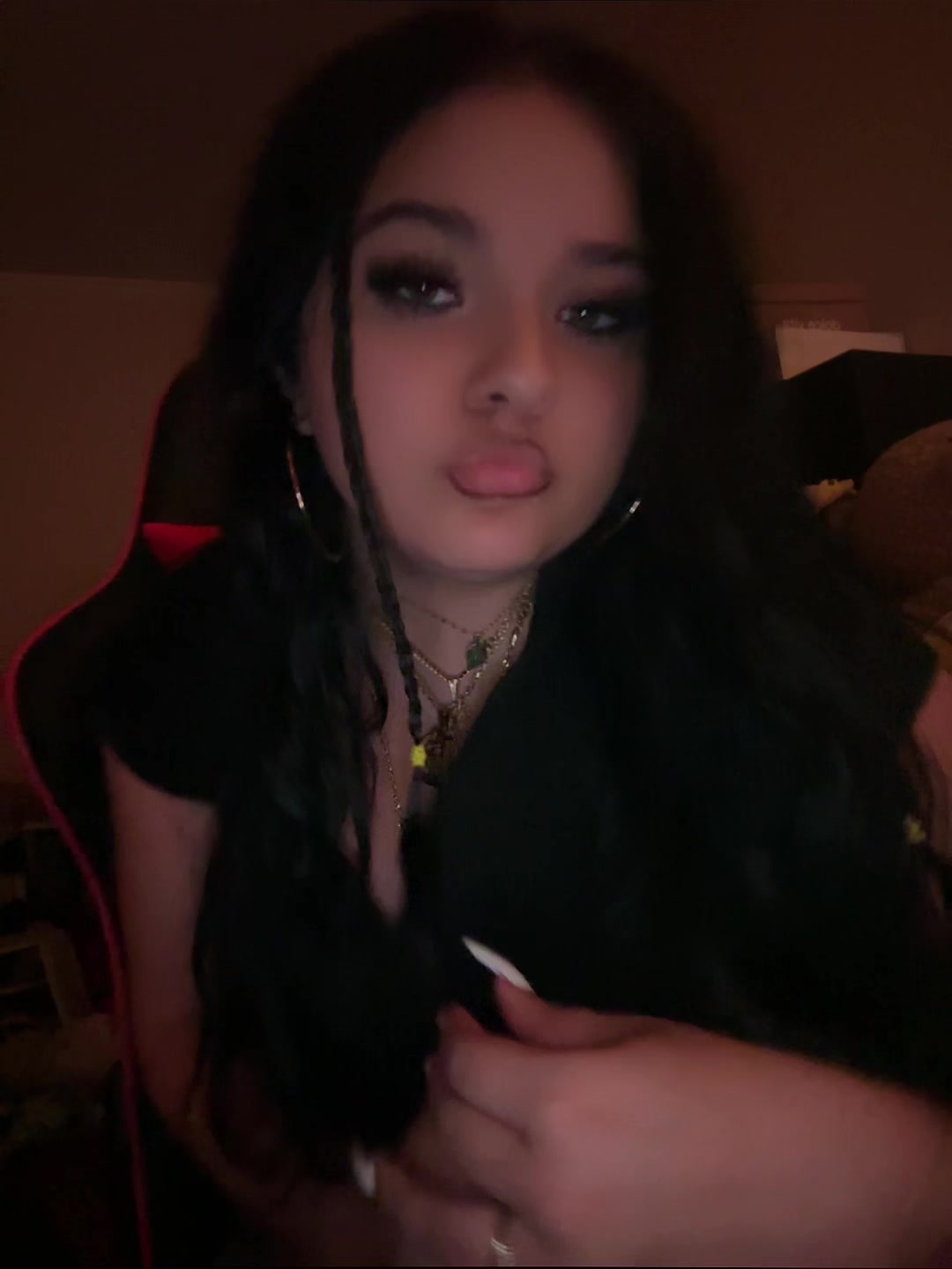 @𝒜𝓊𝒹𝓏