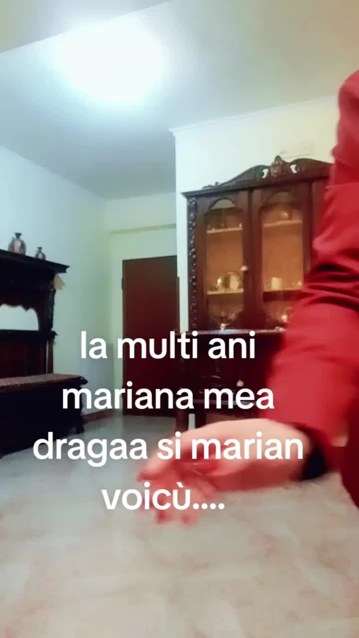 @GIULLIA FATA DE LA IA IASI