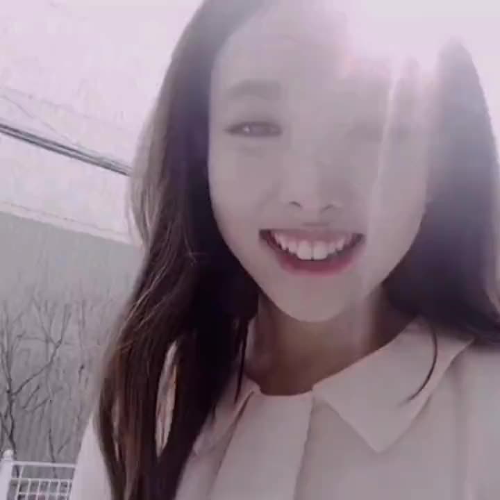 @Jennieee :3