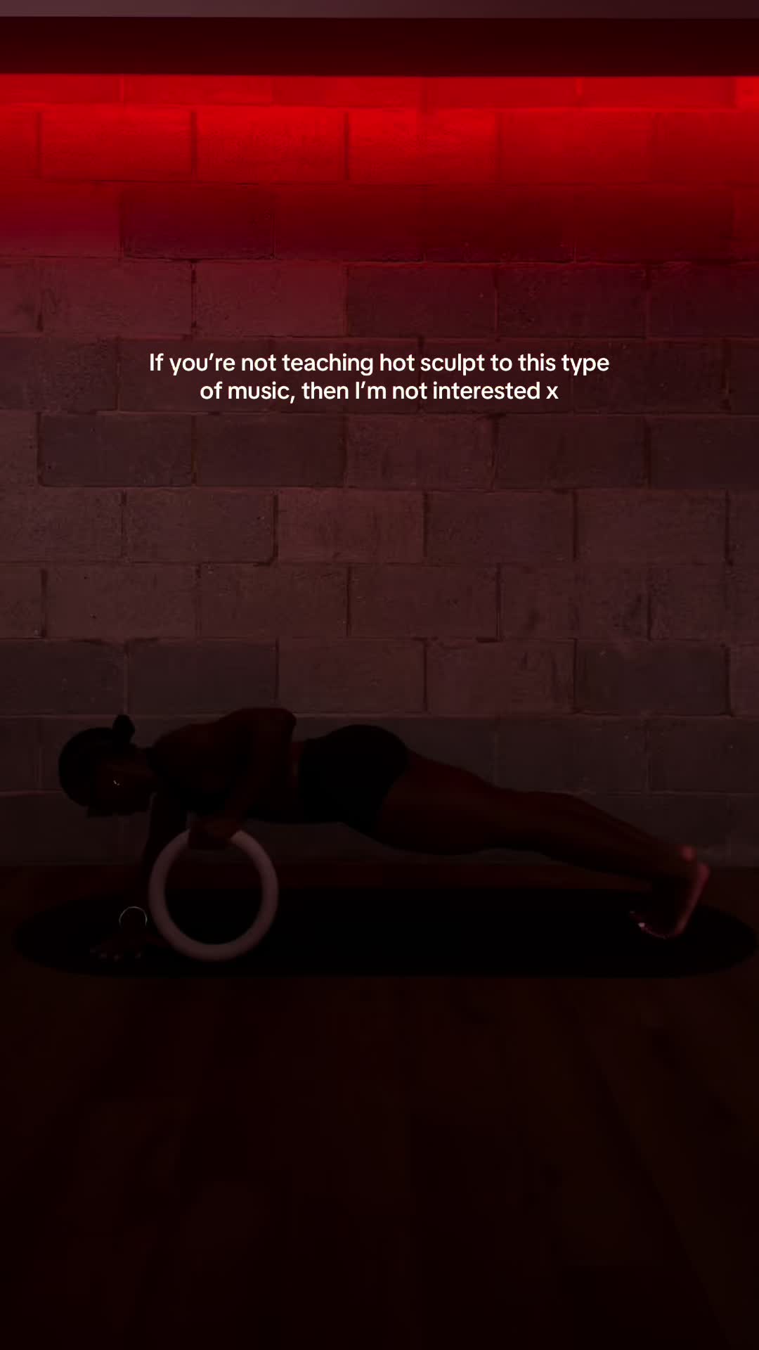 @Isley | Pilates Instructor