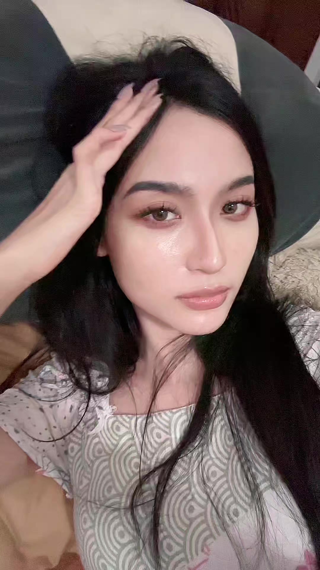 @user254768910