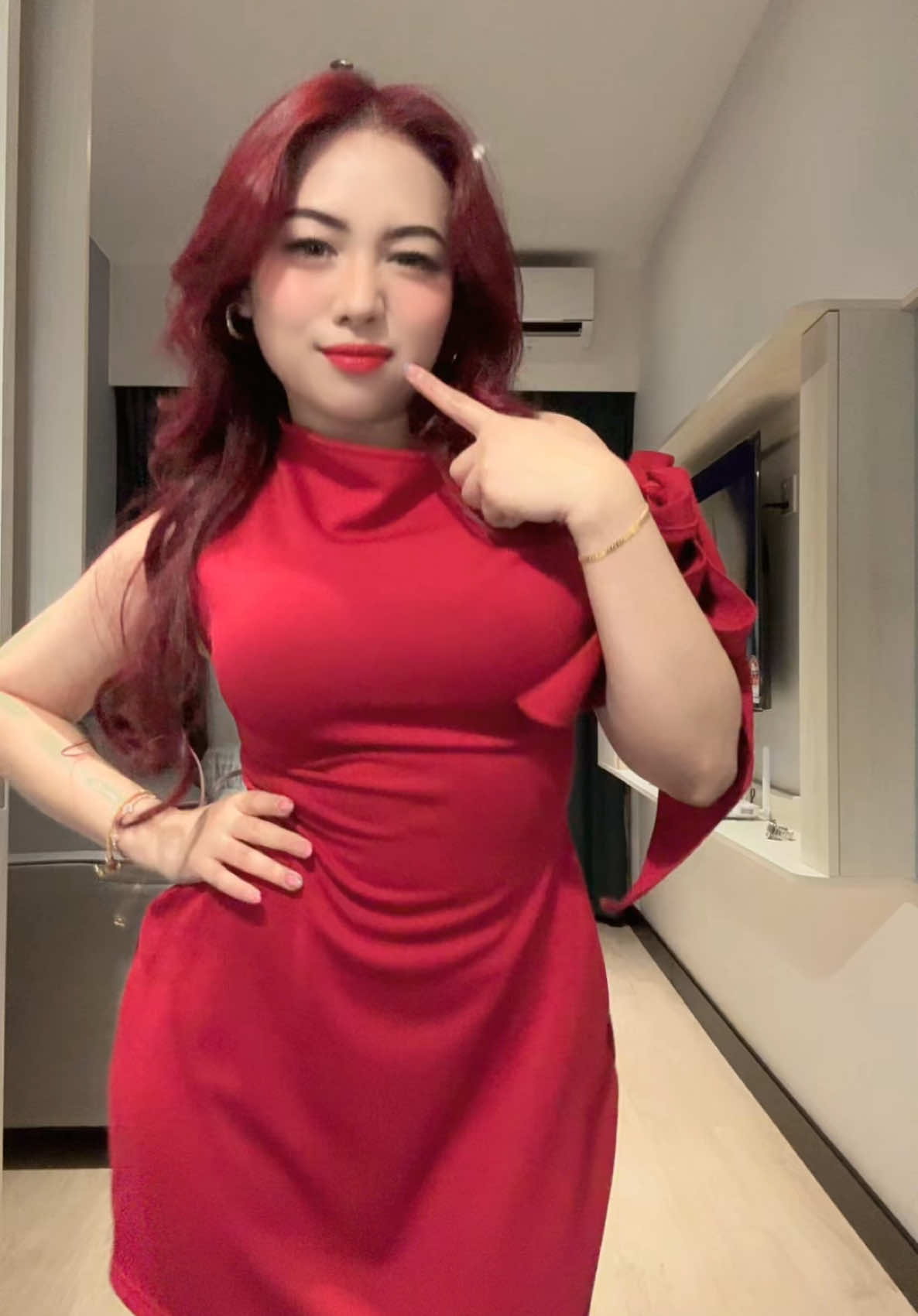 @cola_