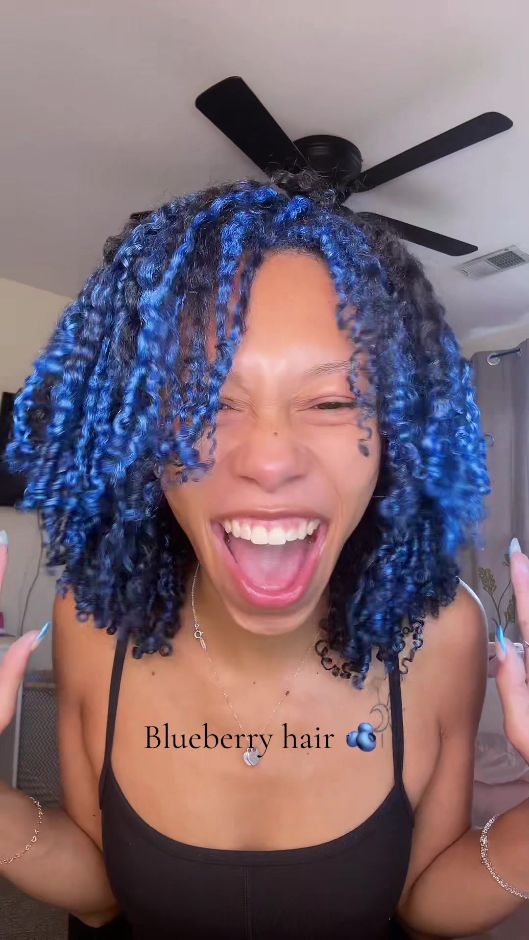 @AYSIA NICOLE