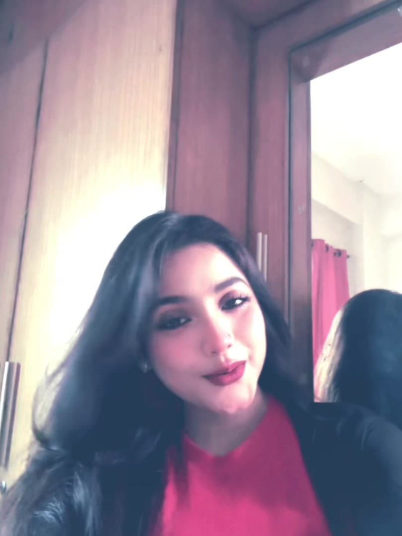 @NAINA🇧🇩