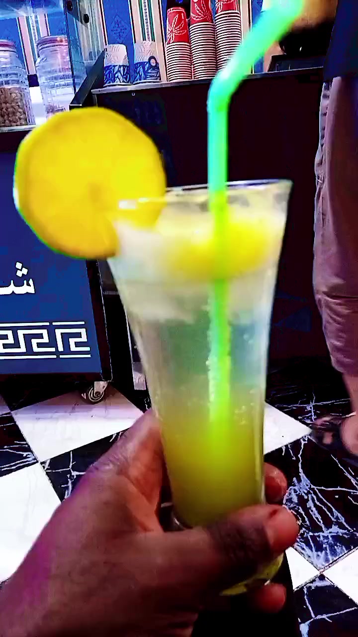 @«السادات خير عليكم»