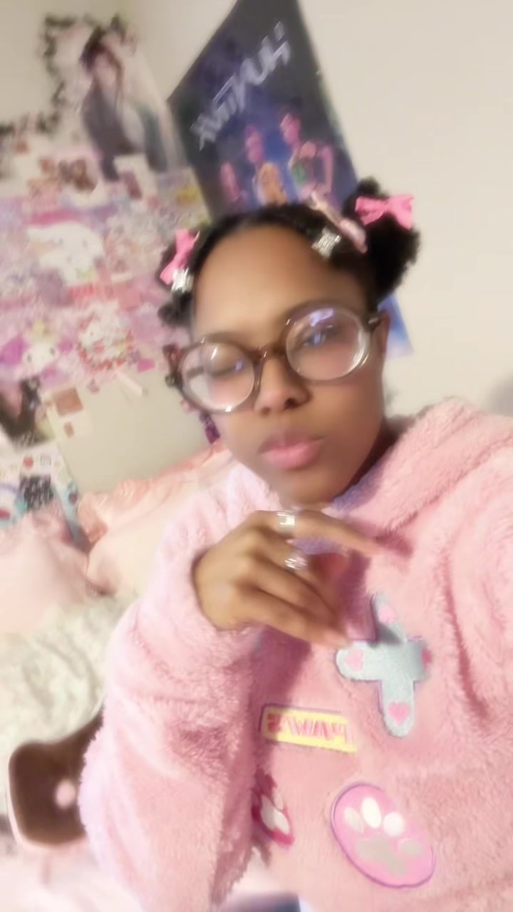 @AestheticallyCRY