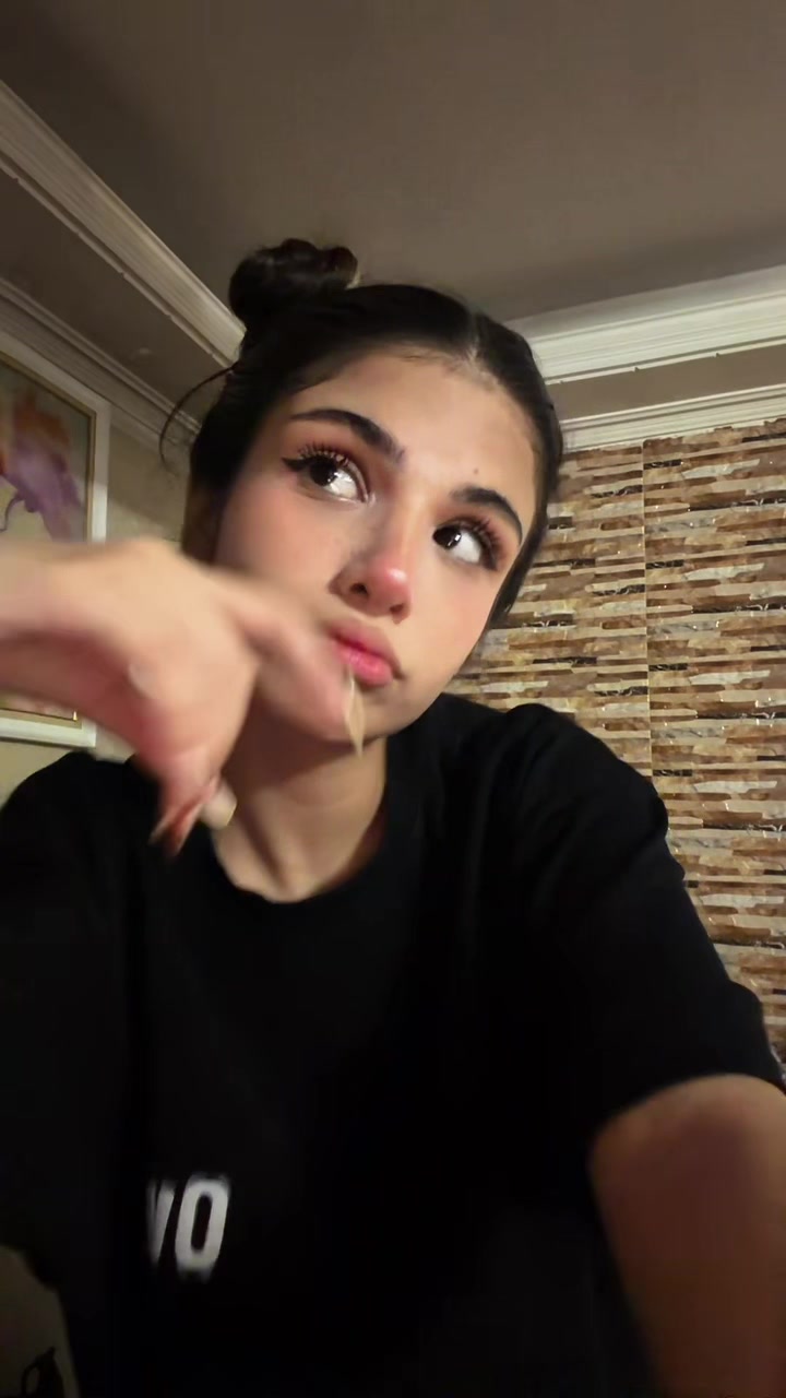 @neeg1n