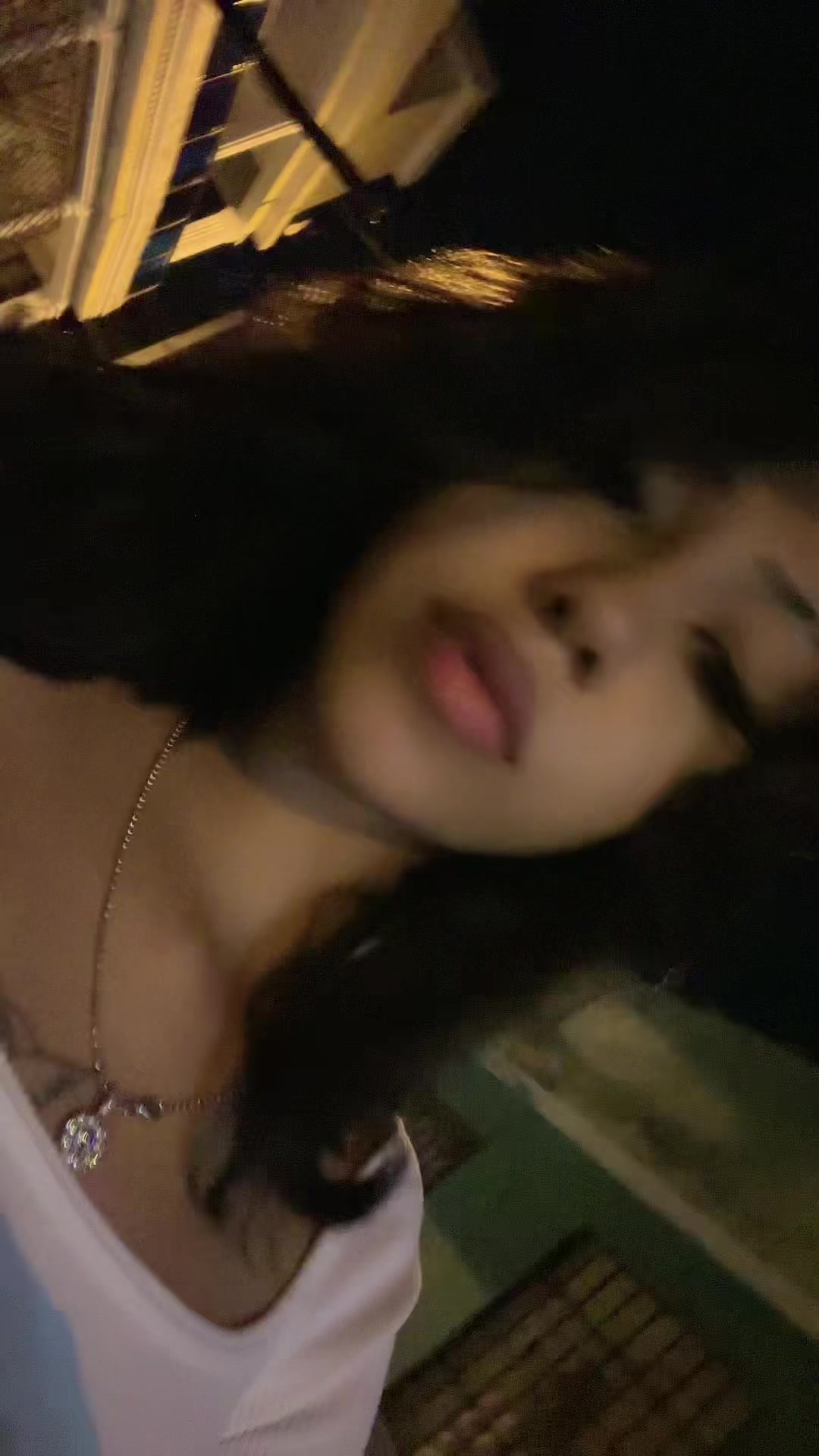 @crymiamor_