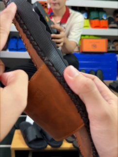 @HẬU Bán Dép