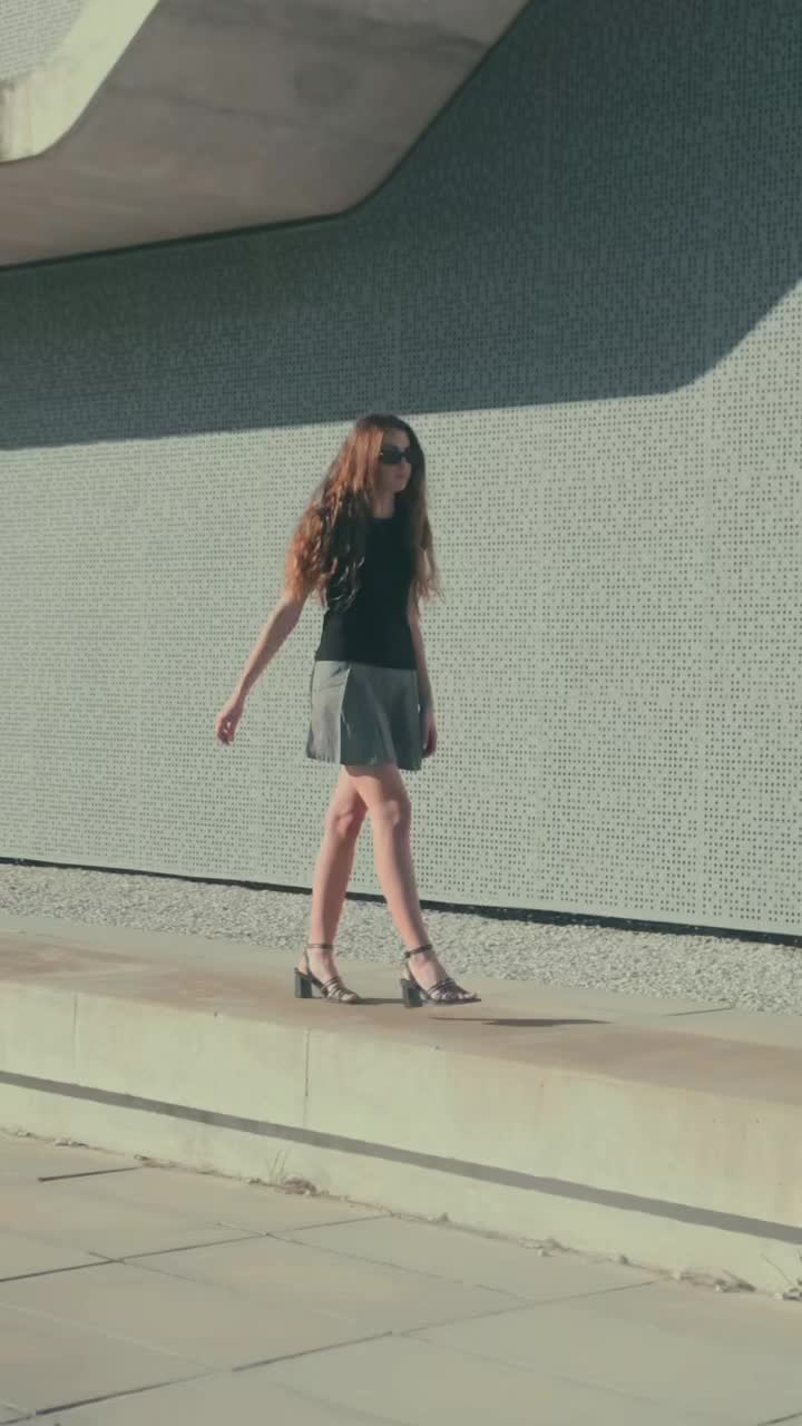 @R3D1N