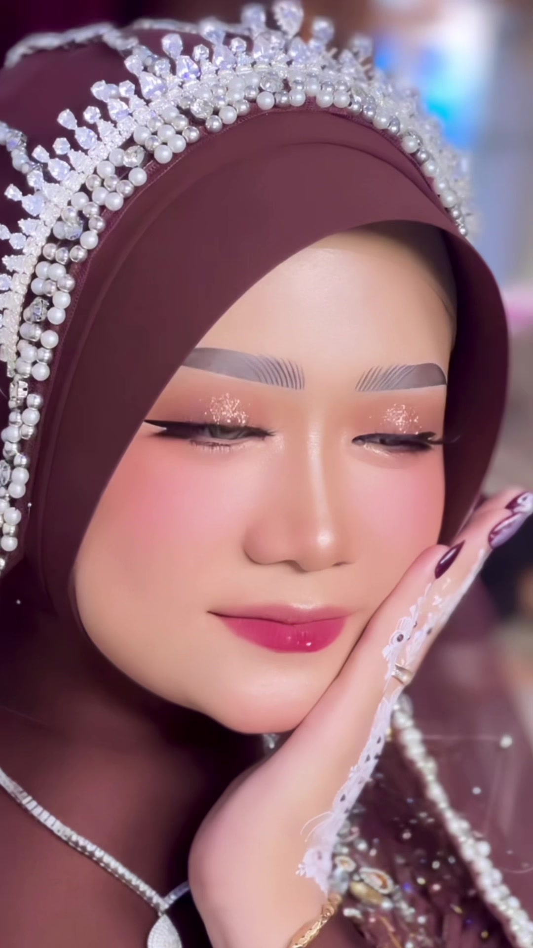 @idamakeuppati