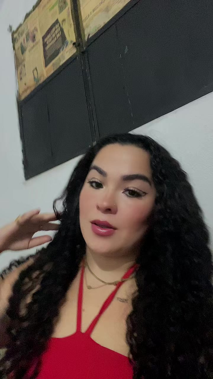 @isadoraaisha_