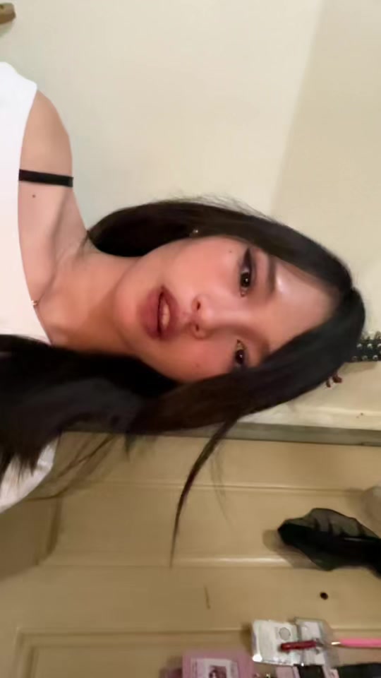 @kon