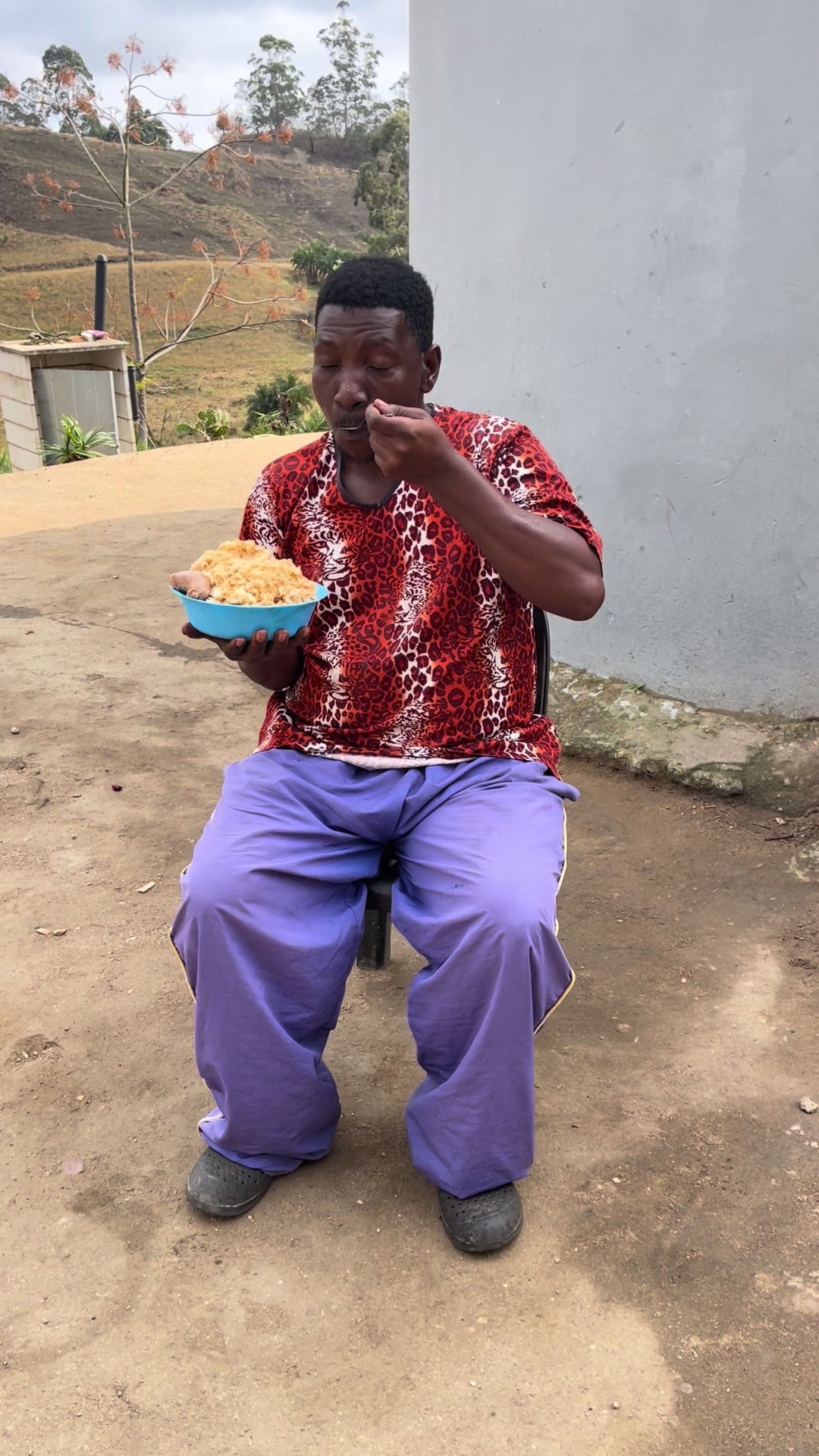 @Futhy Zulu (sisi kaKieh)