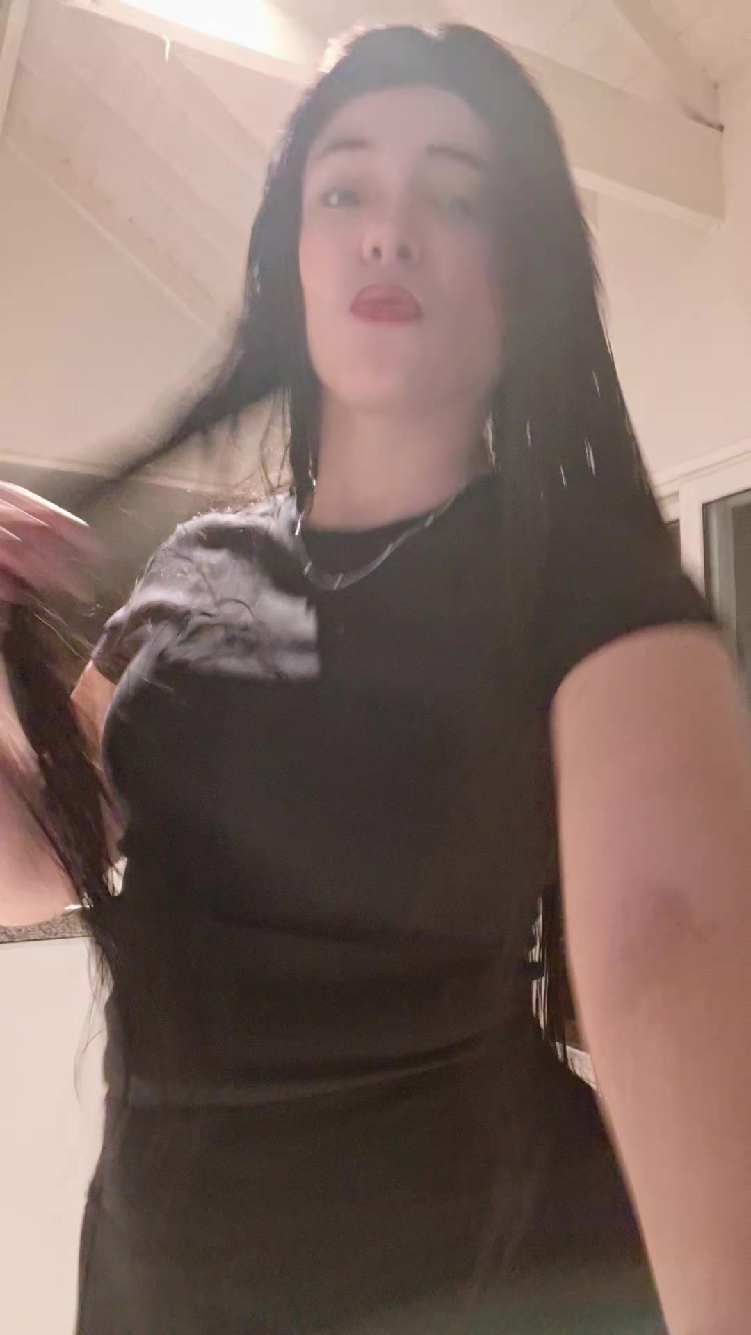 @yaque