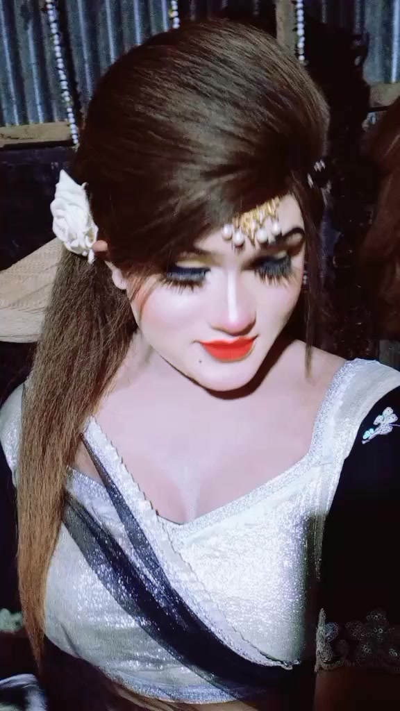 @Mahiya Mahi