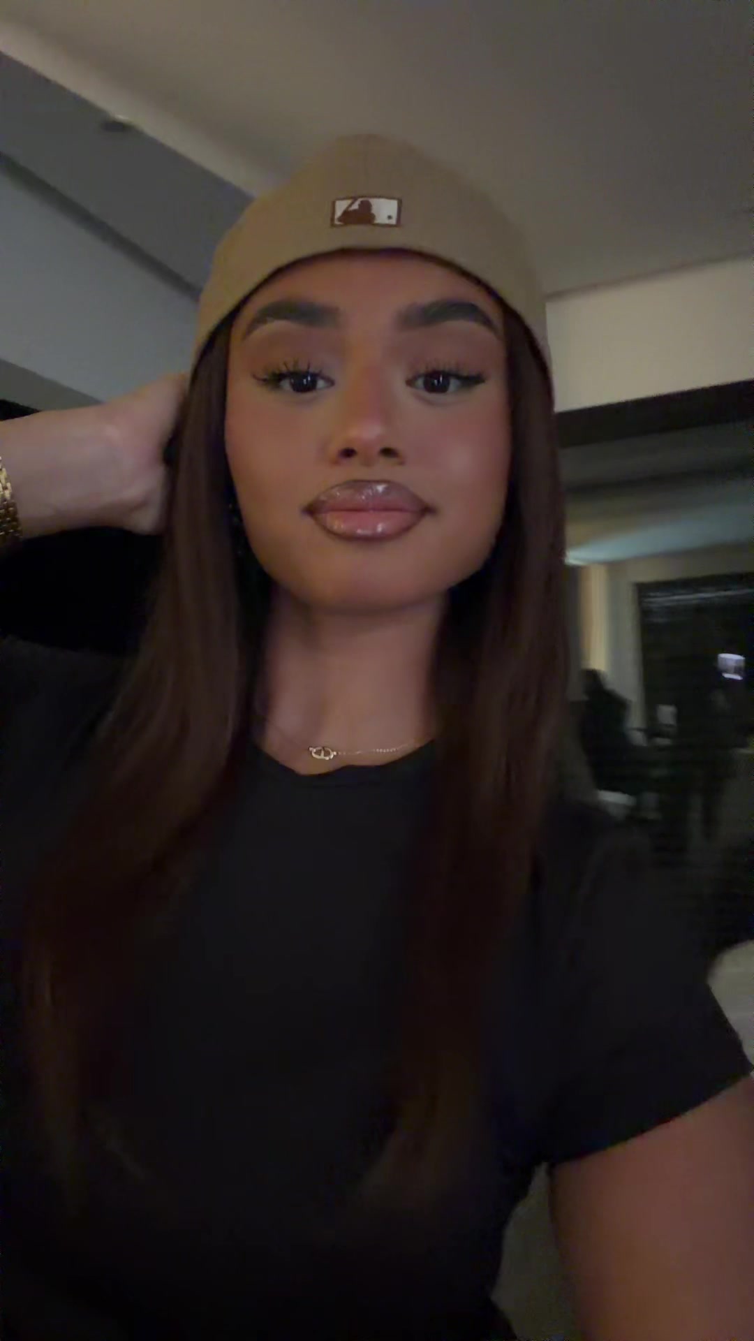 @Manellejne🍒
