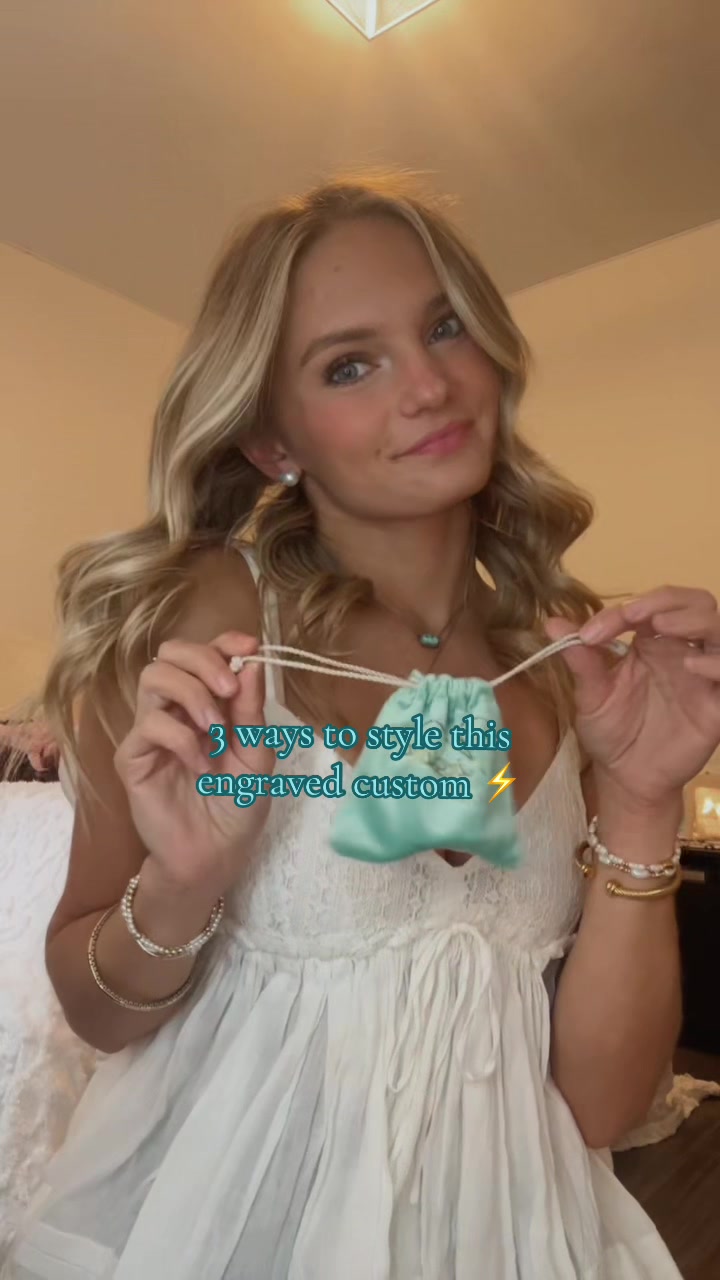 @Claire Elaine