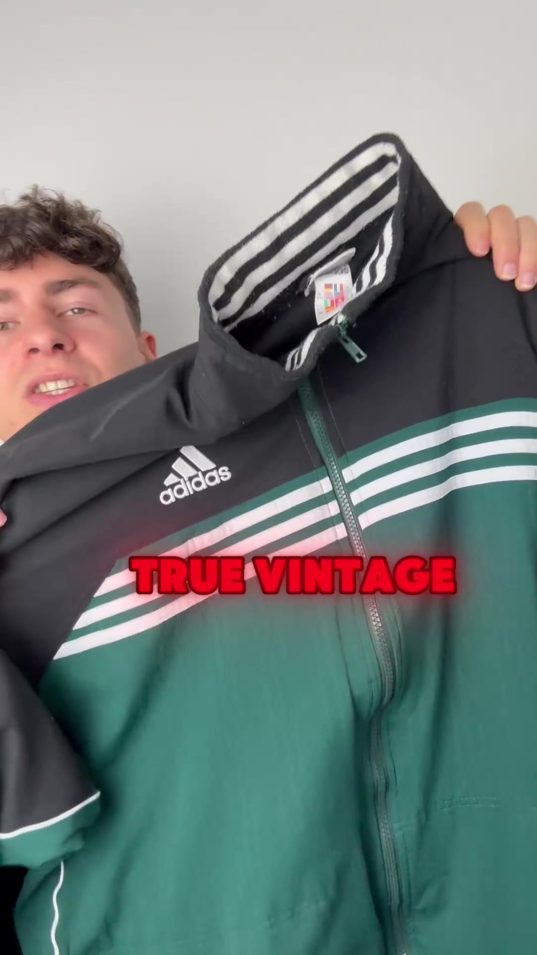 @VintageGarage.clothing