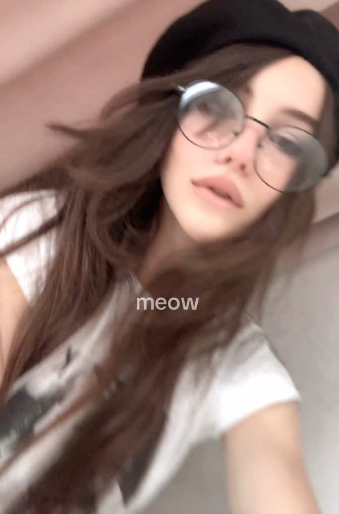 @monica