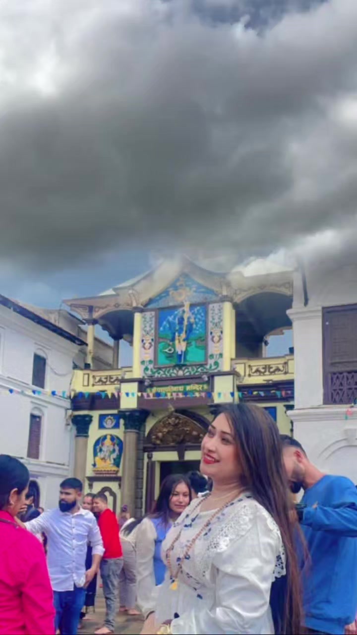 @Gayatri Priya