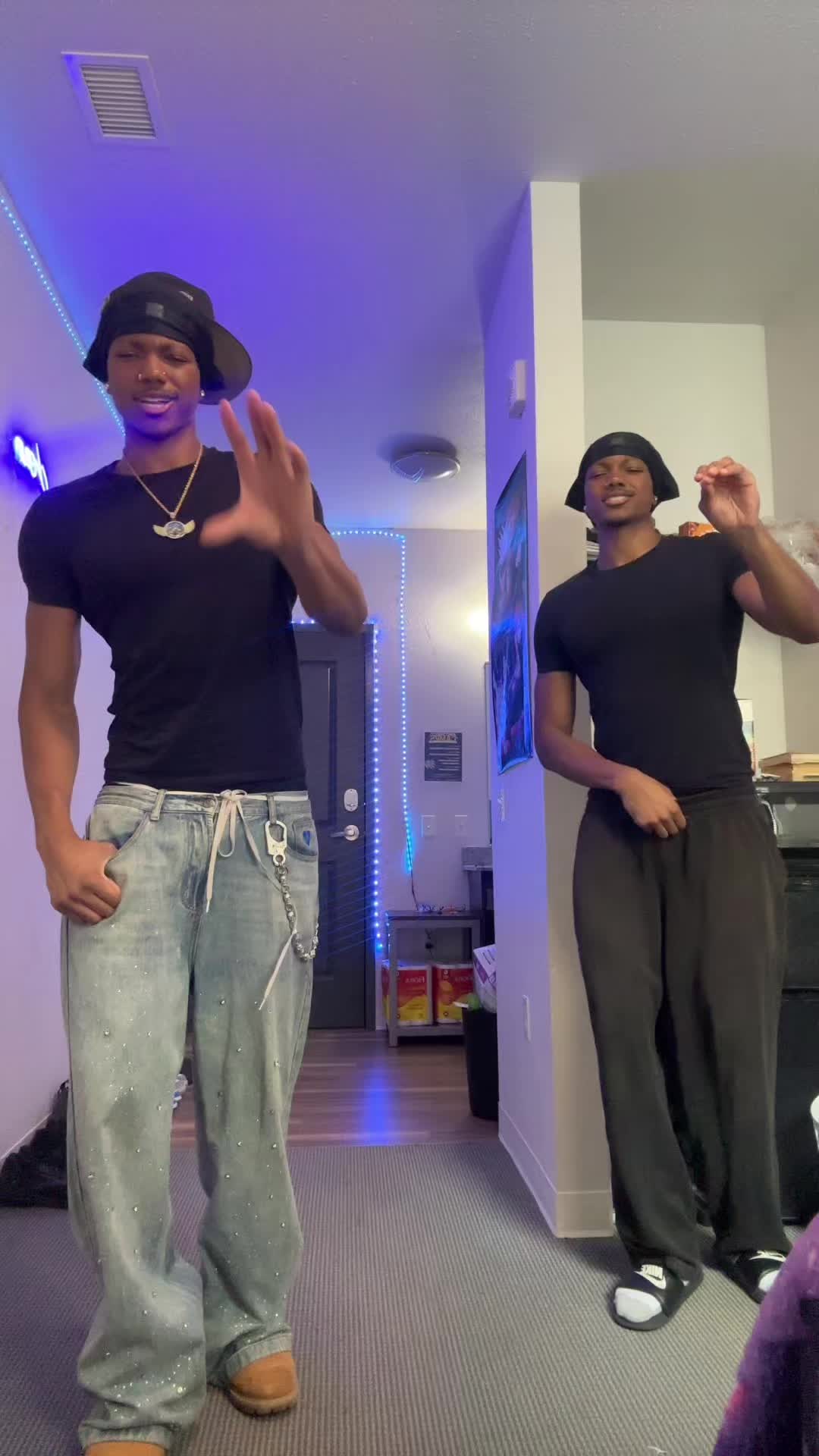 @Dre☣️