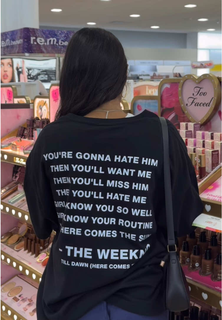 @LUVVOID