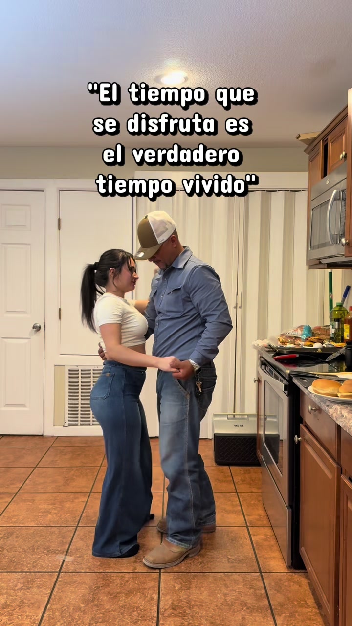 @LeeLow