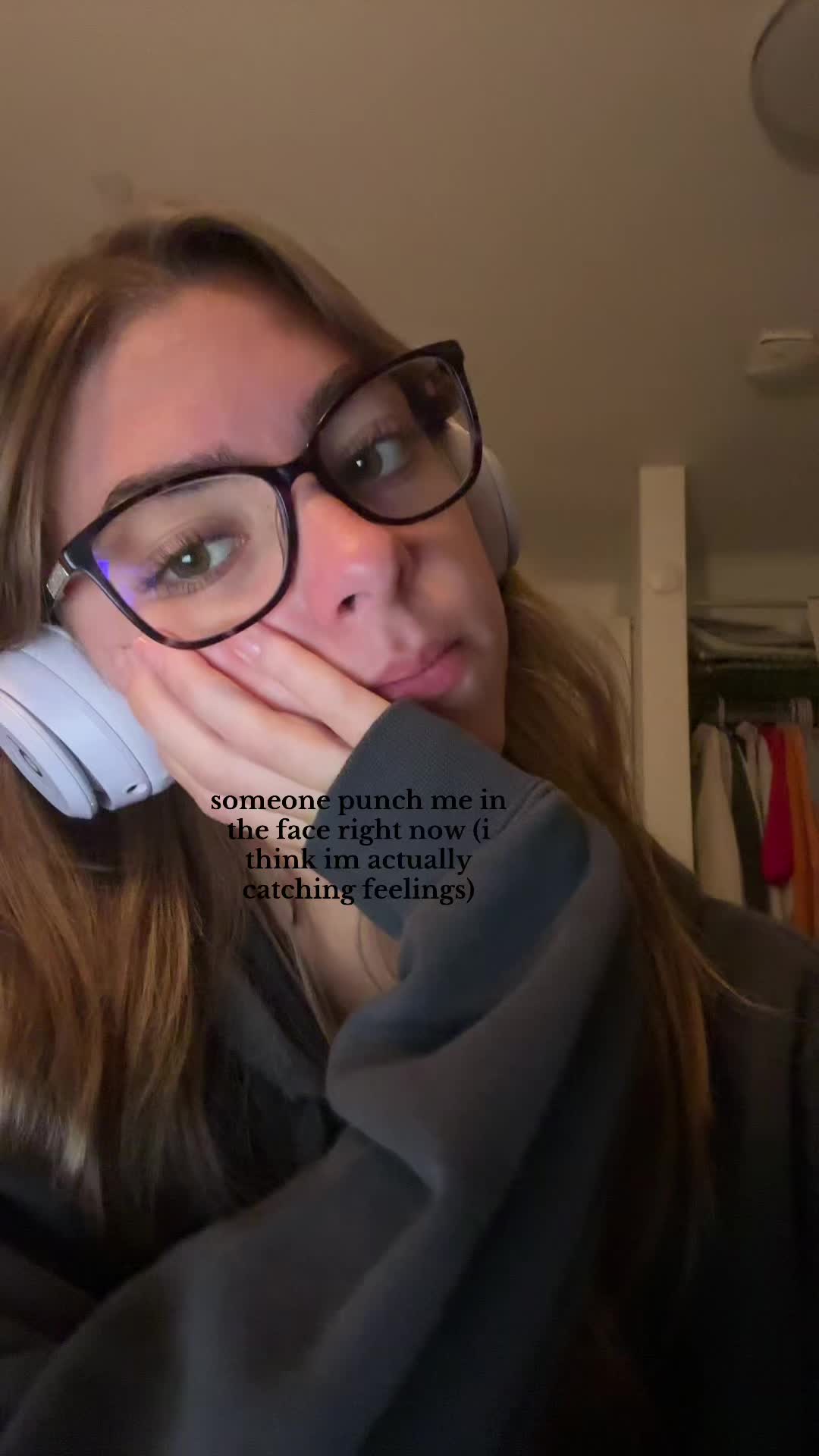 @🪩