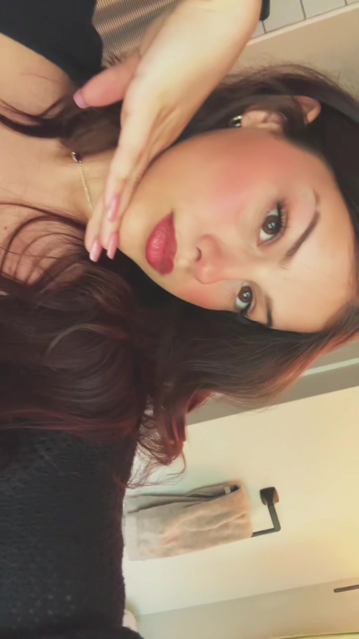 @Liv