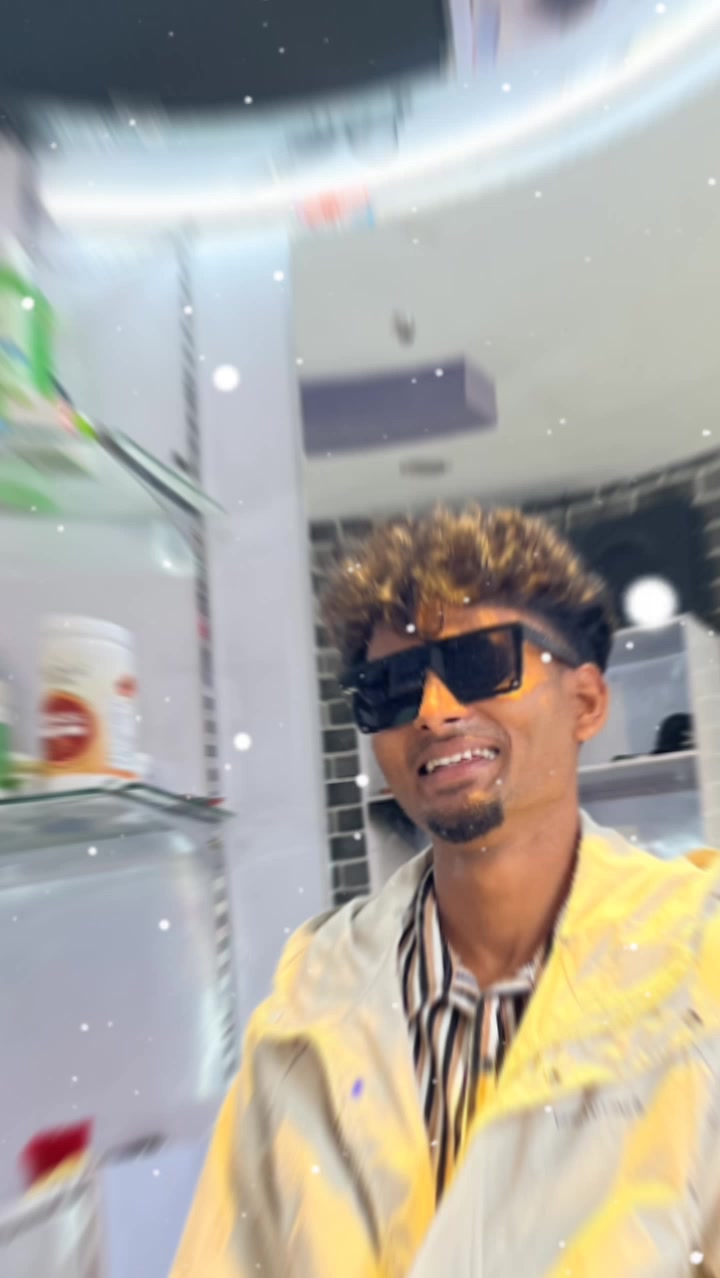 @⚜️