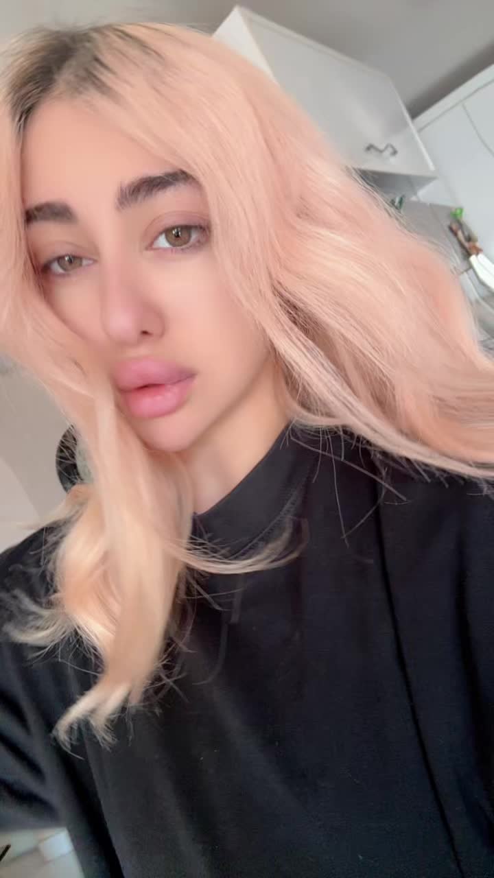@parimahtahami