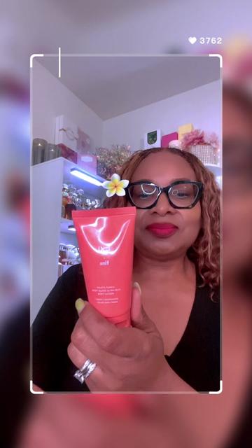 @Jrzydva SCENTS AND GEMS