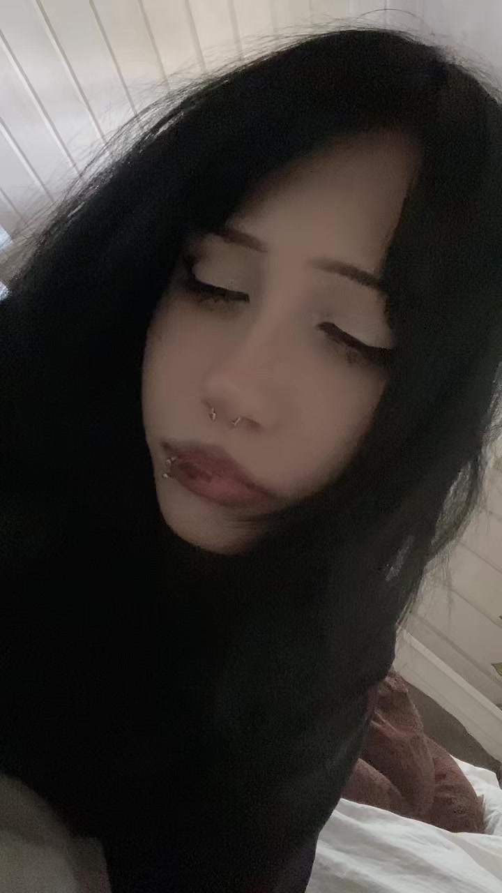 @^^