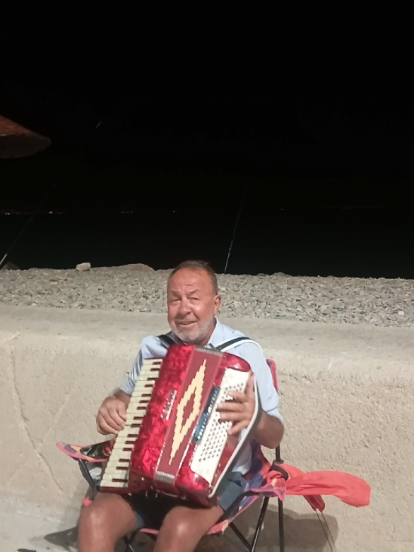 @𝔻𝕌ℝ𝕌𝕐𝔸ℝ 🍀☺🌹Gülüşü Güzel