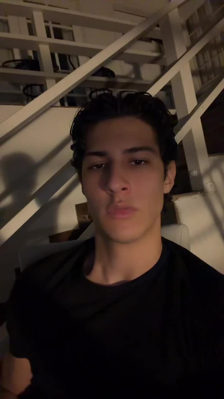 @marcushullaster