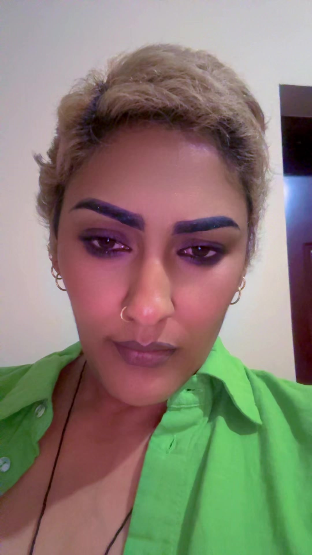 @Maria Nikolantu