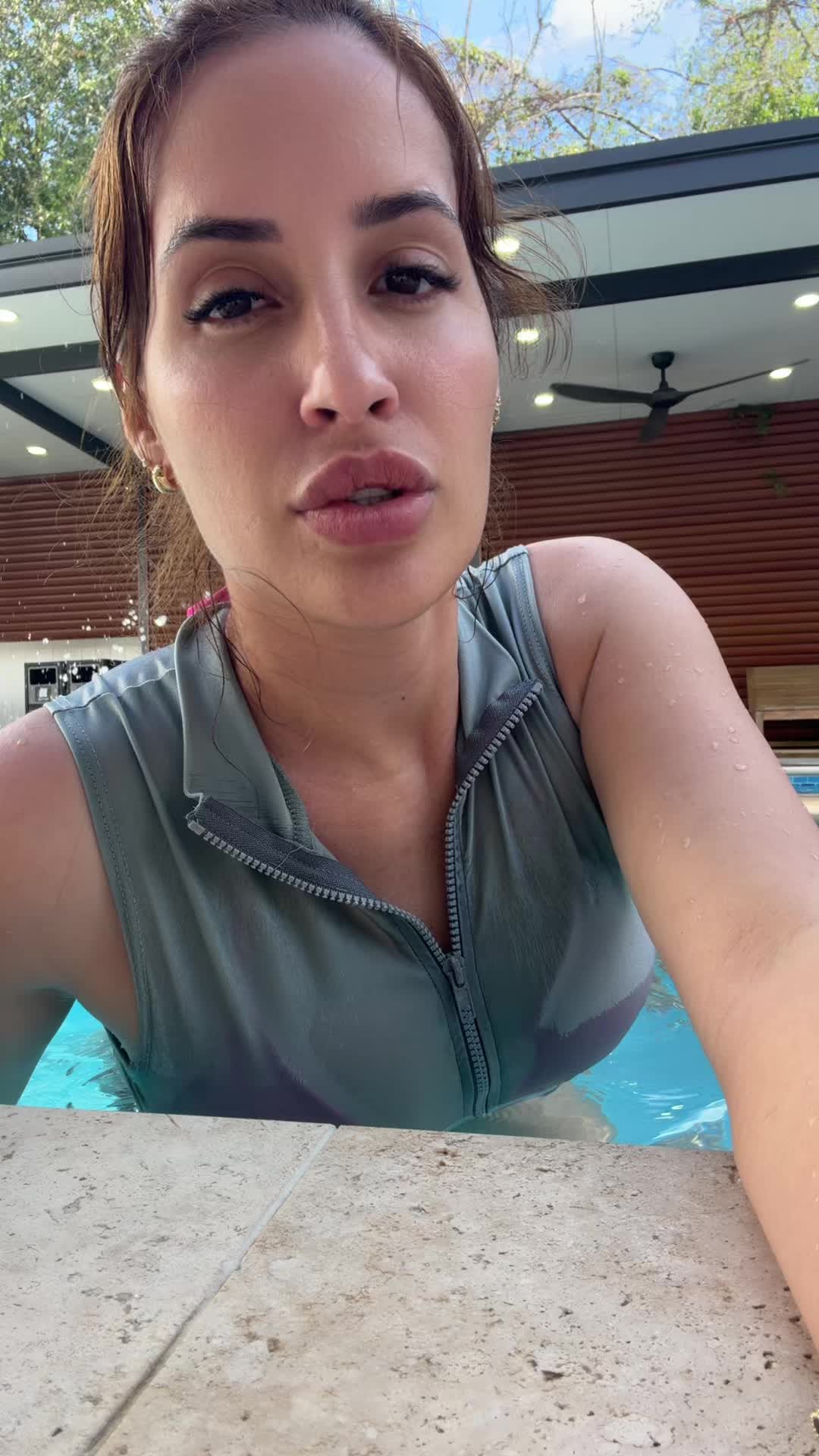 @ross_la_barbie