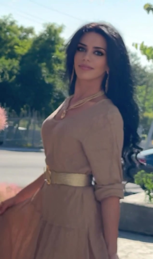 @ElenaYerevanOfficial