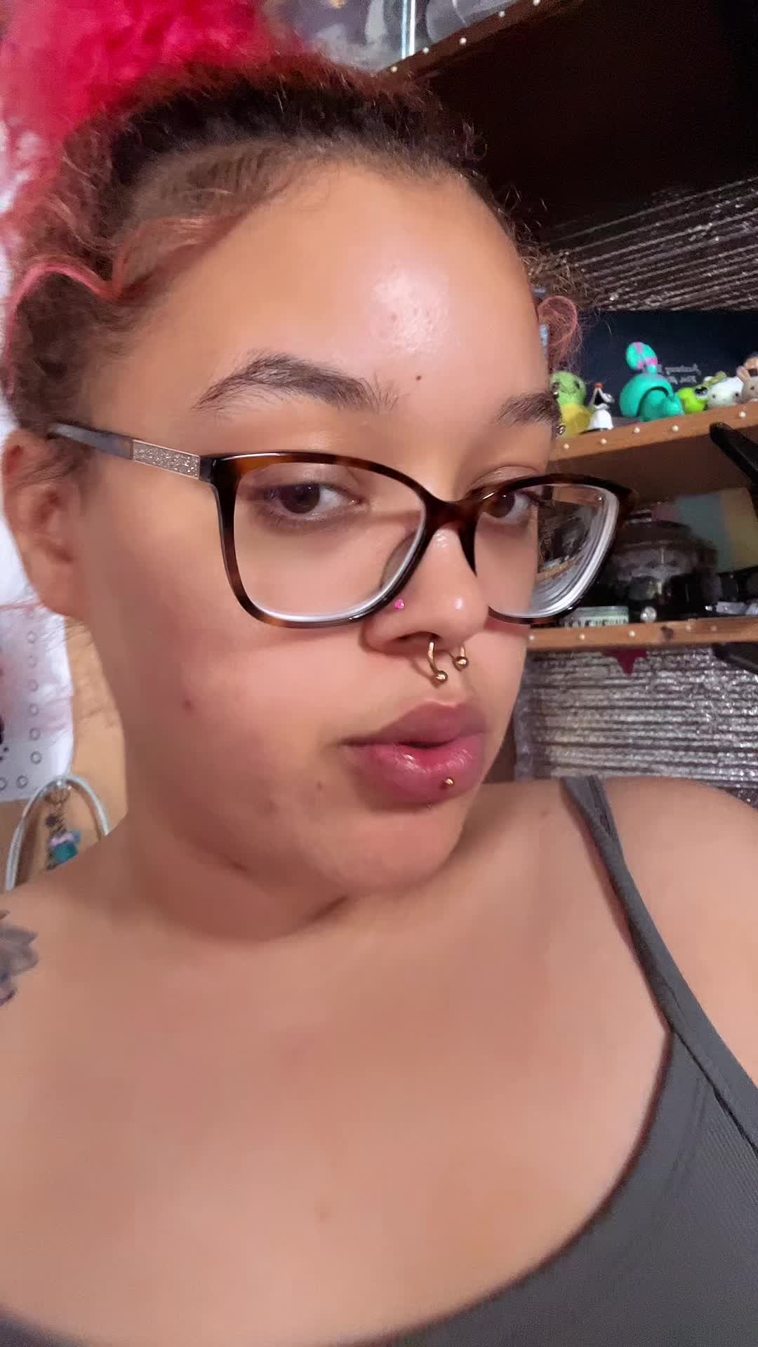 @thickbbria