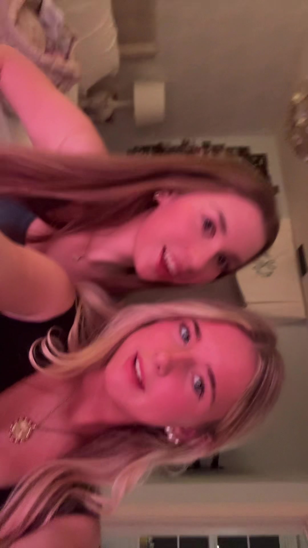 @poppy_hill_