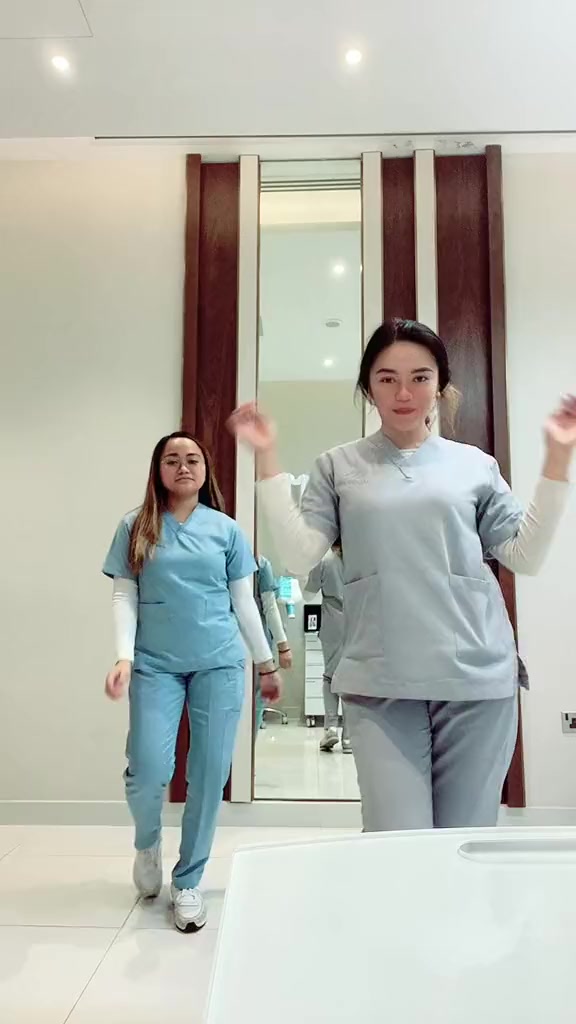 @ChloePamore 🇵🇭🇦🇪