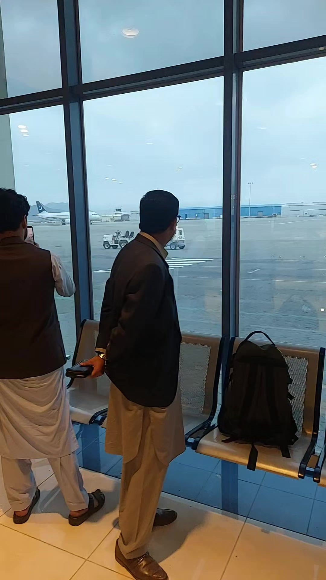 @Rauf Khan 🇵🇰💕🇦🇪