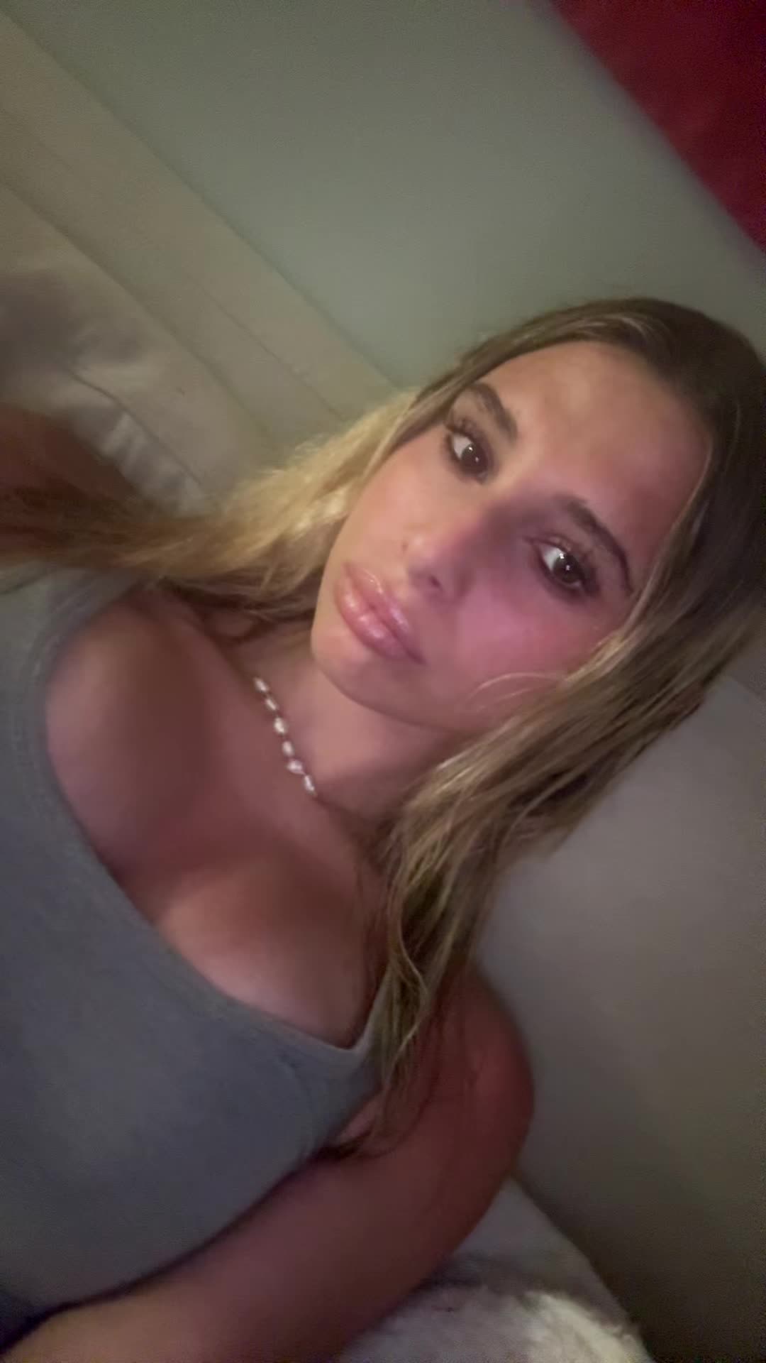 @hi